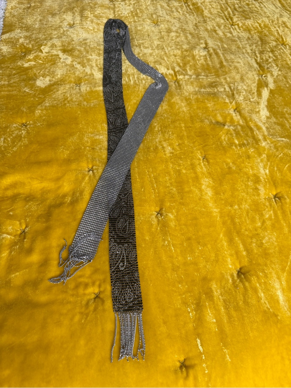 Idyllwind Cardiff Mesh Scarf Necklace - Picture 6 of 8